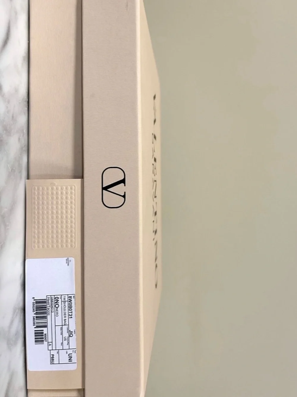 VALENTINO GARAVANI (Empty Box)